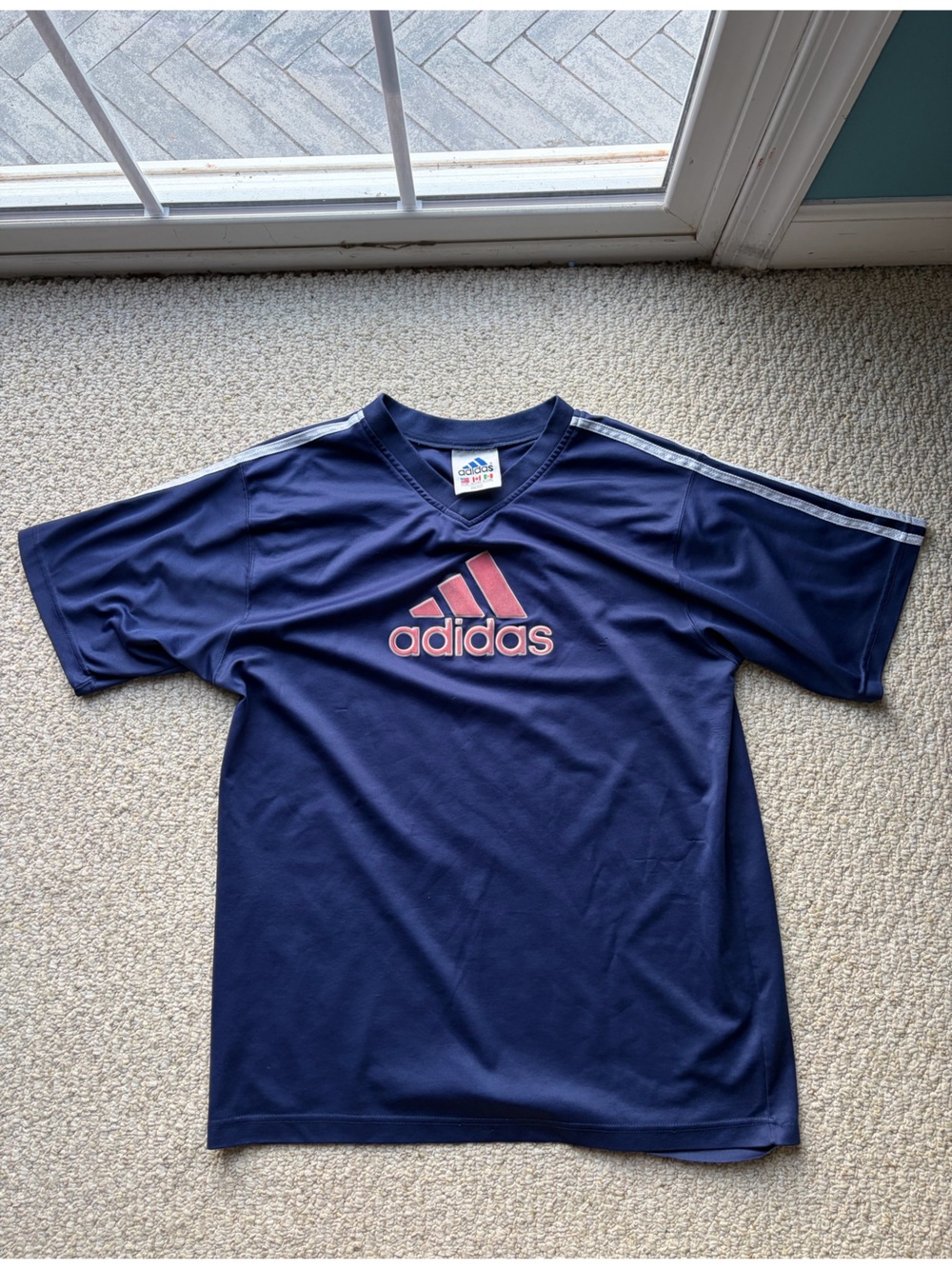 Vintage Adidas men’s Navy Blue Red Logo Tee. Size XL.